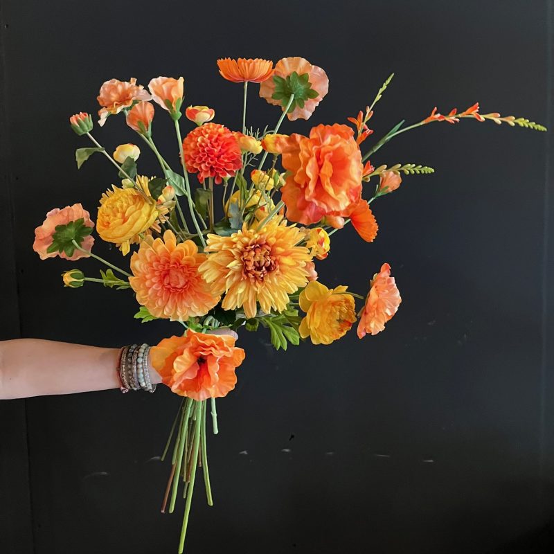 ORANJE BOVEN Kunstboeket